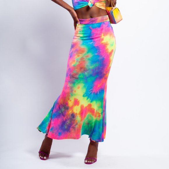 Tie Dye Mermaid - Picture 4 of 4